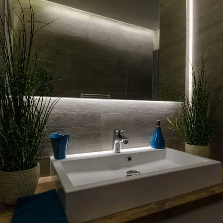 Modern, Luxury Flat In The Heart Of *